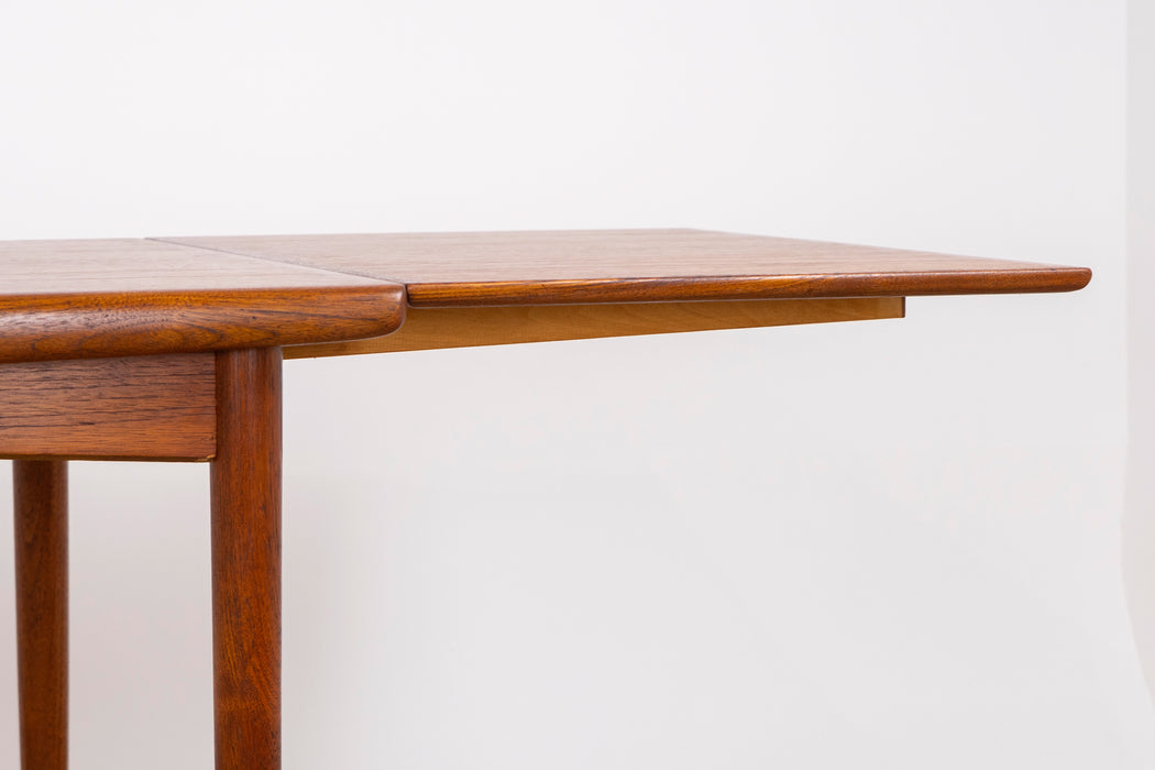 Danish Mid-Century Teak Dining Table by Skovby - (327-036)
