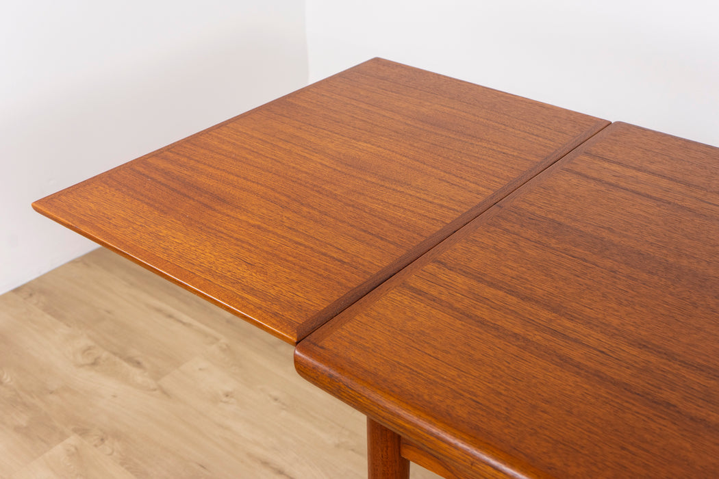 Danish Mid-Century Teak Dining Table by Skovby - (327-036)