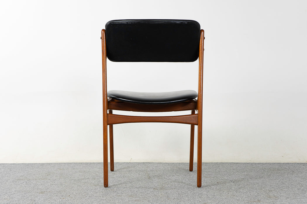 1 Teak "Model 49" Dining Chair by Erik Buch - (322-130.1)