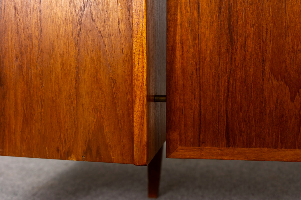 Mid-Century Teak Executive Desk - (D1225)