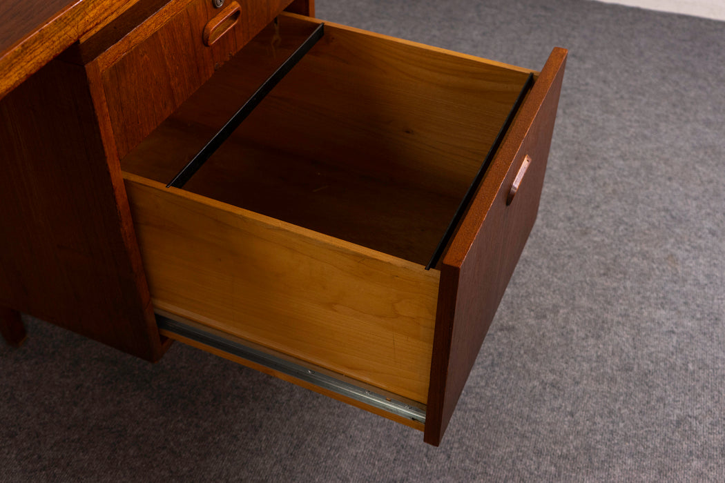 Mid-Century Teak Executive Desk - (D1225)