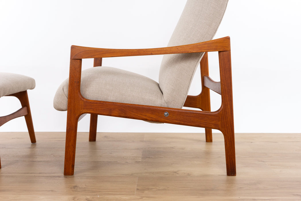 Danish Modern Teak Recliner Lounge Chair with Footstool - (D1556)