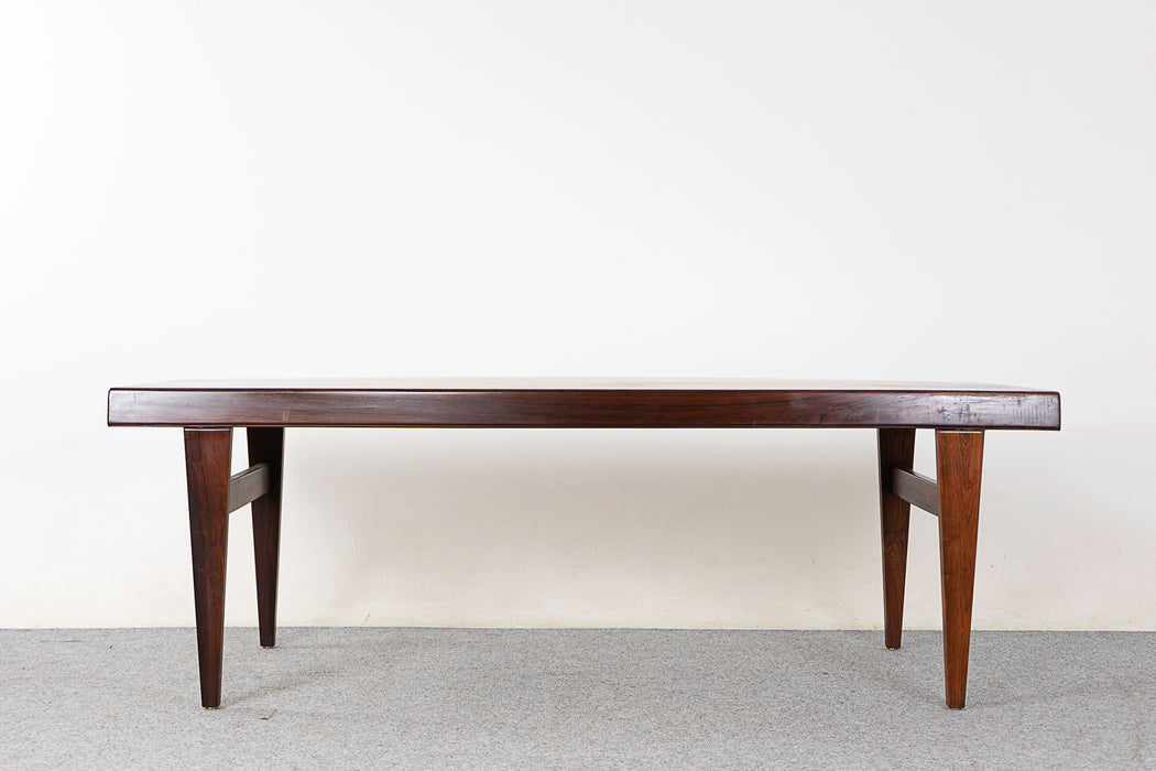 Danish Modern Rosewood Coffee Table - (324-288)