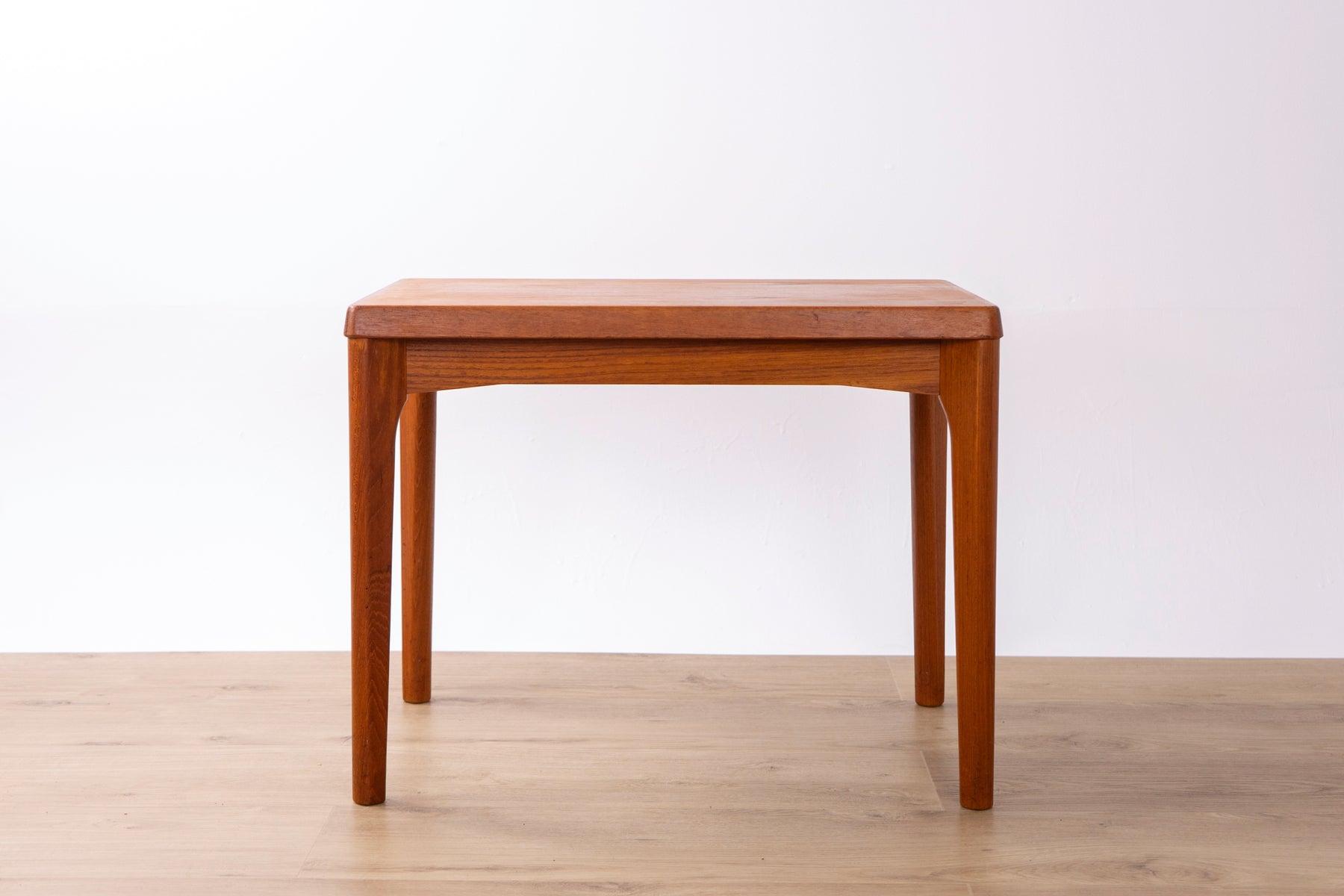 Danish Modern Teak Side Table by Henning Kjærnulf - (D1549)