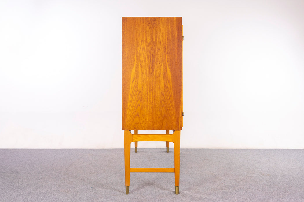 Scandinavian Mid-Century Teak "Kent" Sideboard by Kirke Nielsen - (325-057)