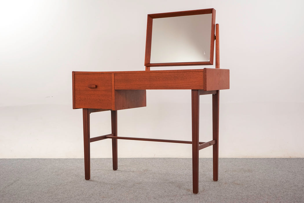 Teak Danish Vanity - (325-061)