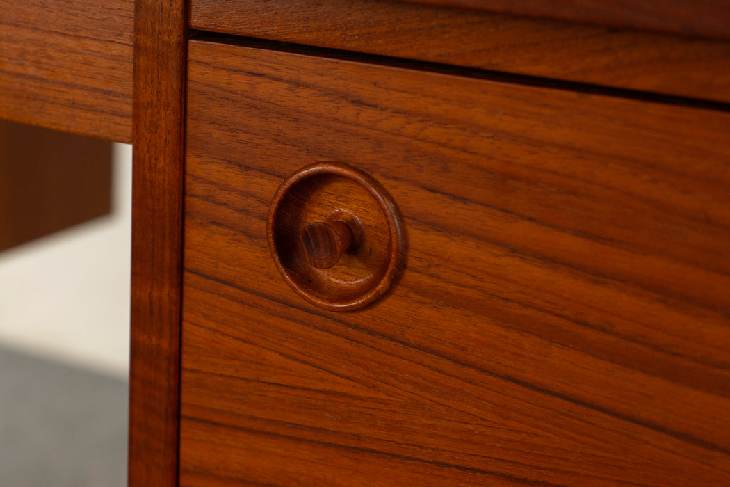 Teak Danish Desk - (326-003)