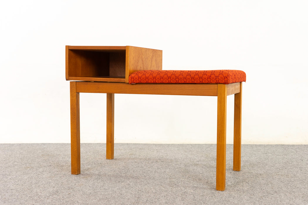 Teak & Beech Mid-Century Bench - (325-280.3)