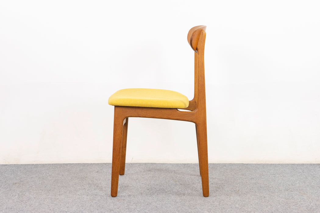 Danish Modern Teak & Oak Dining Chair - (D1467)