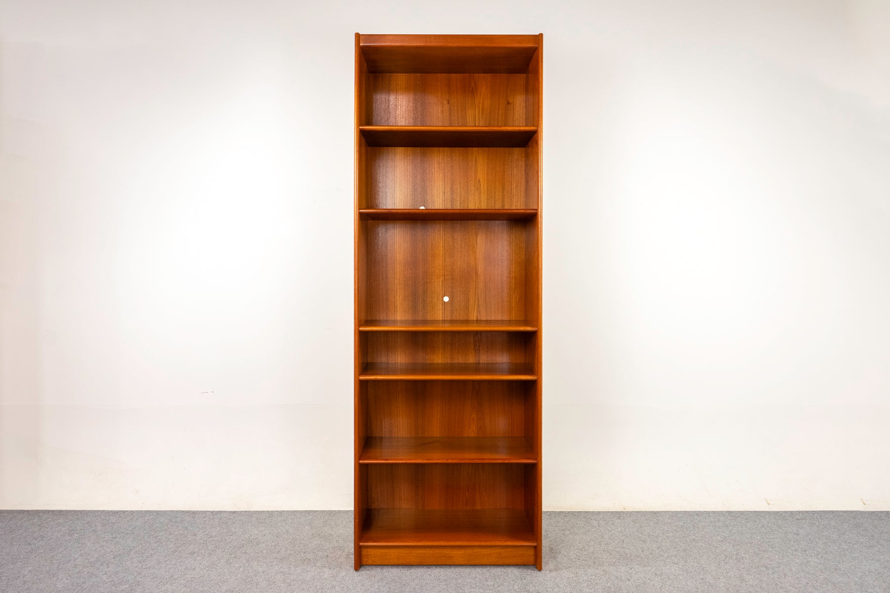 Teak Danish Bookcase - (D1236)