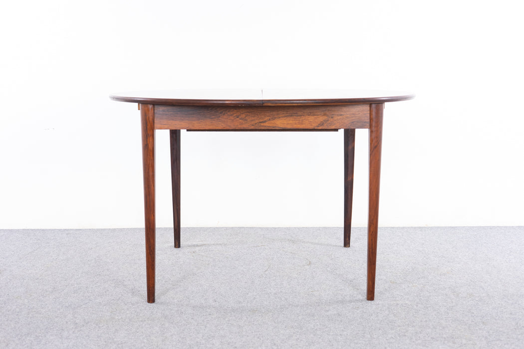 Danish Modern Rosewood Dining Table - (326-189)