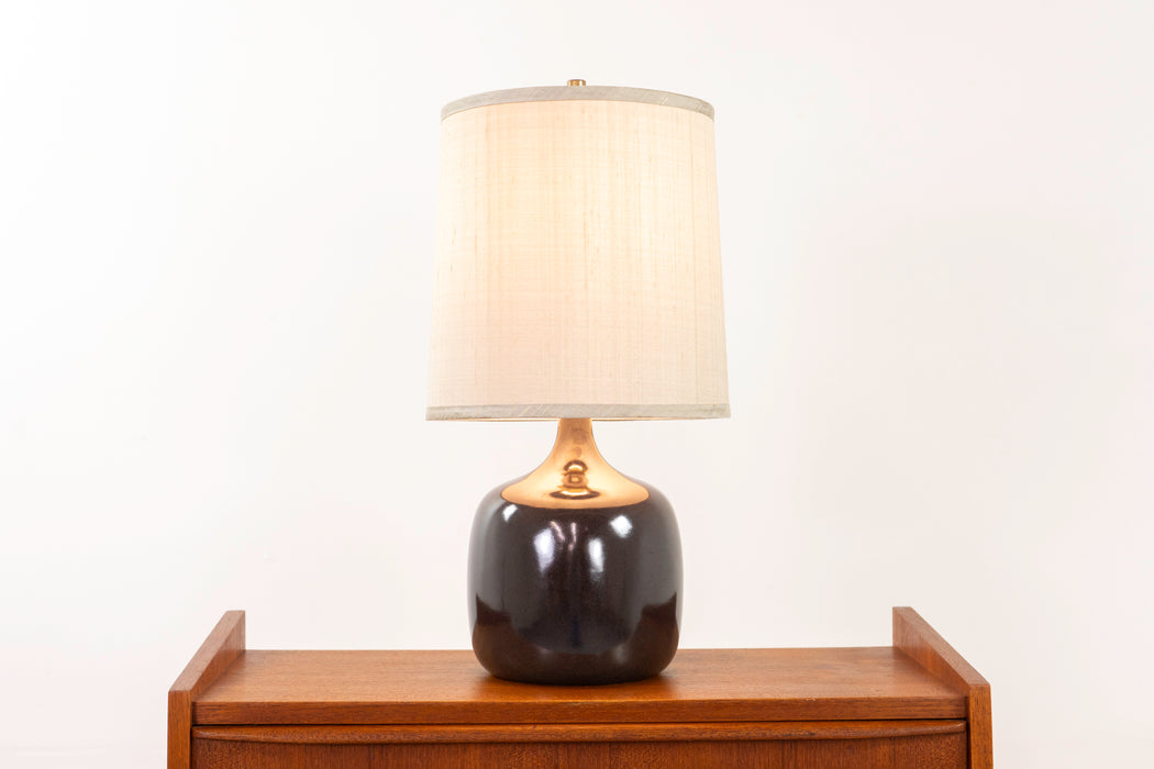 Mid Century Ceramic Table Lamp - (D1280)