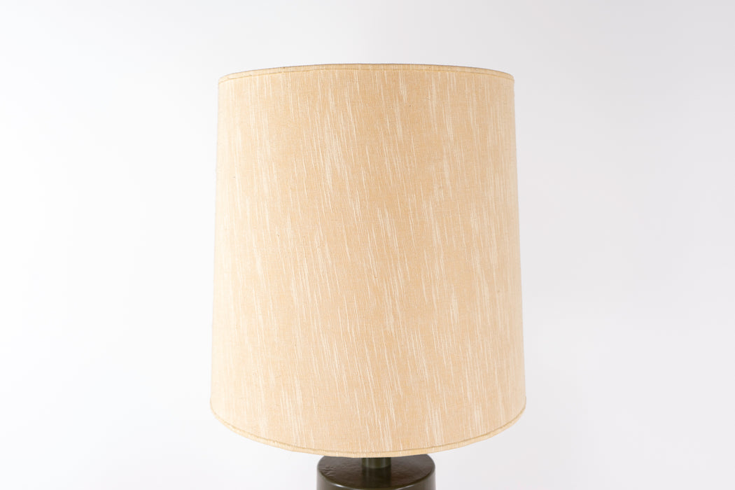 Mid Century Ceramic Table Lamp  - (D1555)
