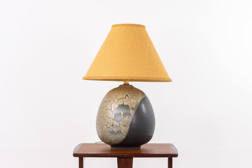 Vintage Modern Ceramic Table Lamp - (D1672)