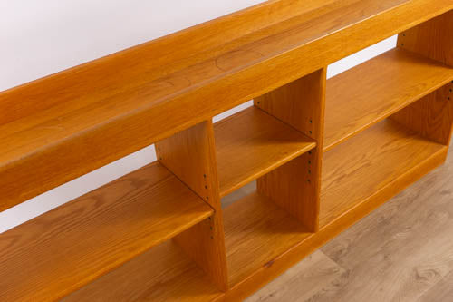 Danish Mid Century Oak Bookcase with Planter - (D1600)