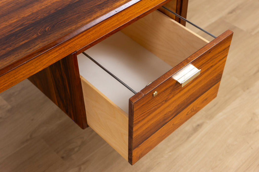Danish Modern Rosewood Writing Desk - (D1585)