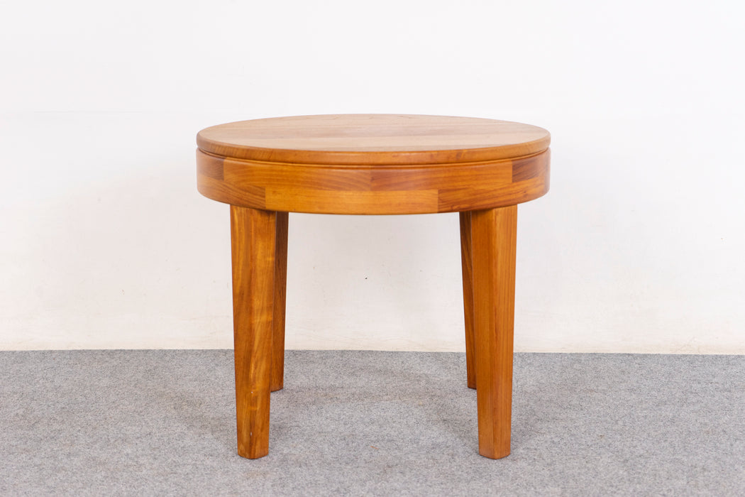Teak Mid-Century Side Table - (D1426)
