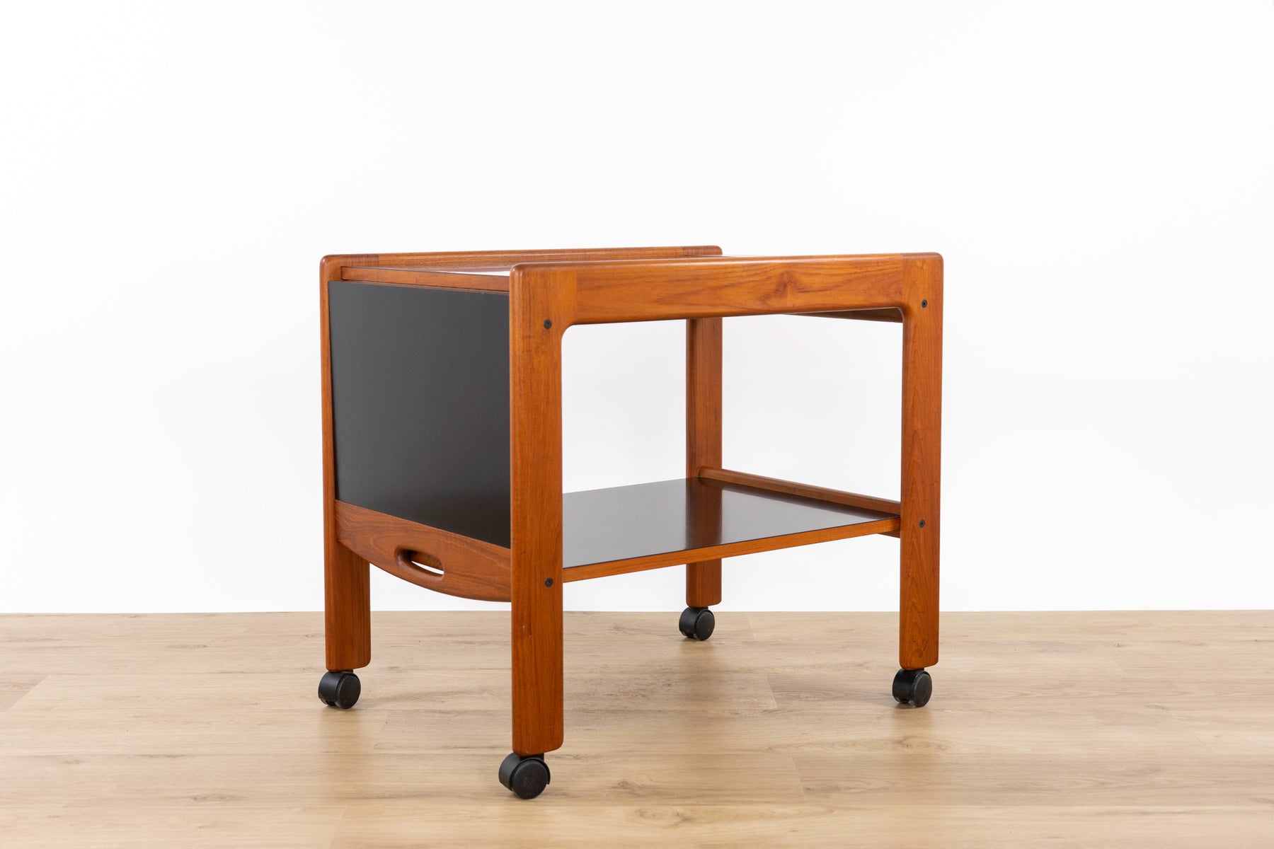 Danish Modern Teak Bar/Serving Cart - (D1569)