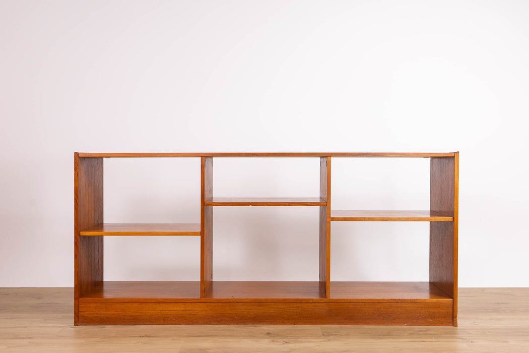 Vintage Mid-Century Teak Bookcase / Console - (D1646)