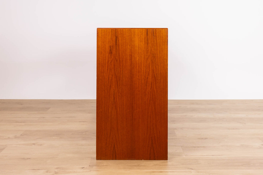 Vintage Mid-Century Teak Bookcase / Console - (D1646)