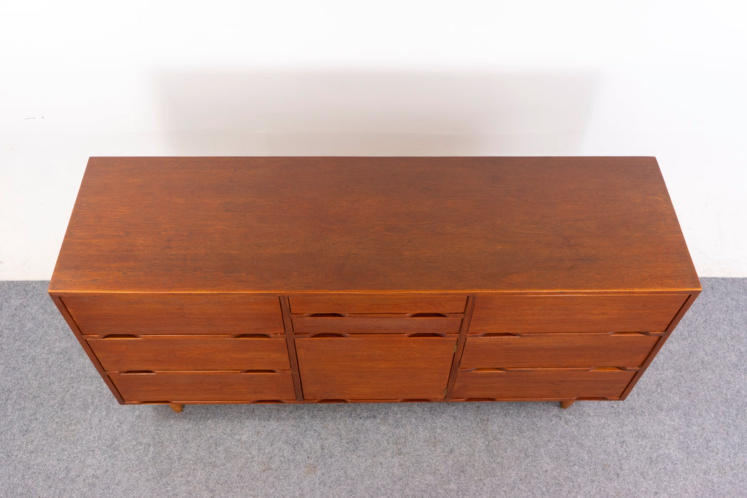 Teak Mid-Century Dresser - (D1472)