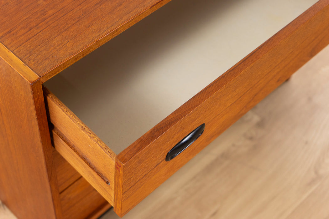 Mid-Century Teak Dresser - (D1551)