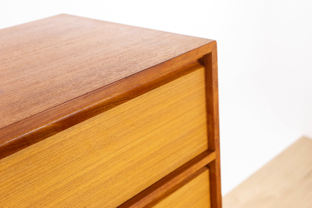 Danish Modern Teak Dresser - (D1553)