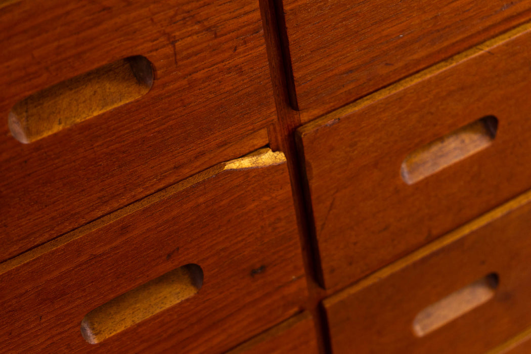 Danish Modern Teak Double Dresser by Børge Mogensen - (D1635)
