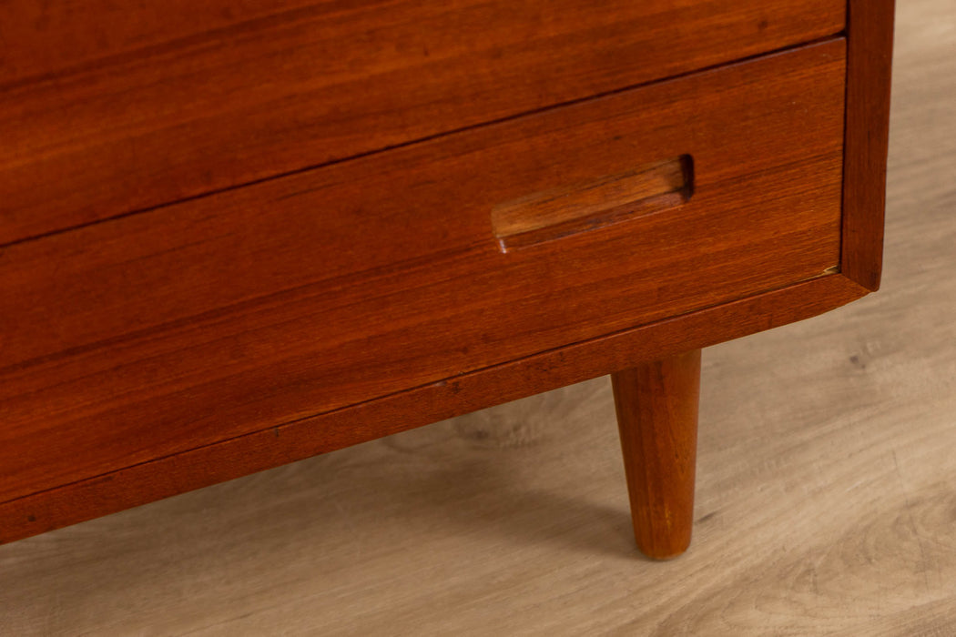Danish Modern Teak Dresser by Poul Hundevad - (D1637)