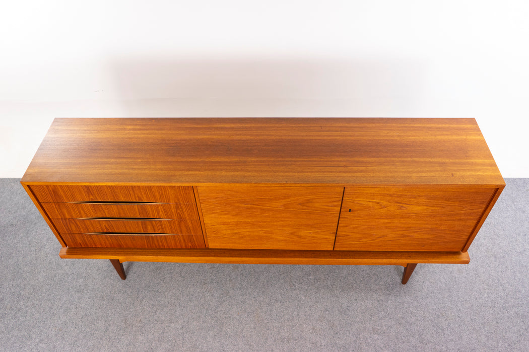 Teak Danish Sideboard - (326-132)