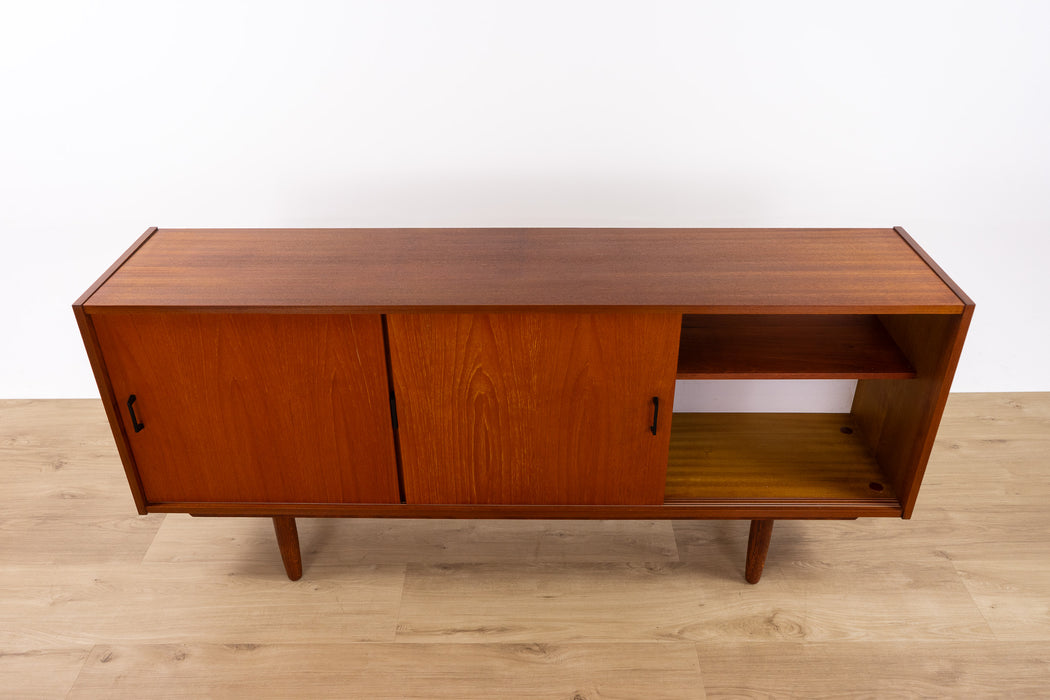 Mid-Century Modern Teak Sideboard  - (D1688.1)