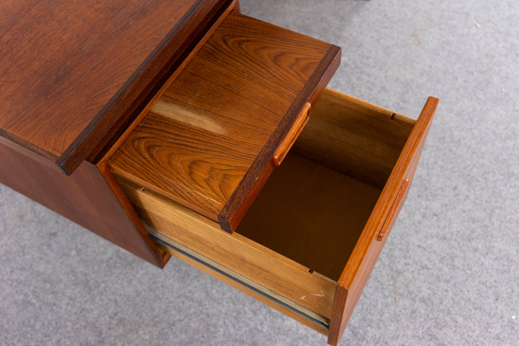 Mid Century Modern Writing Desk  - (D1512)