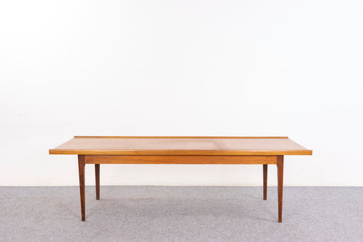 Walnut Mid-Century Coffee Table - (D1428)