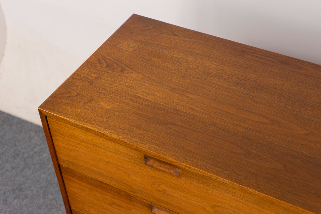 Walnut Mid-Century Dresser/Sideboard - (D1429)