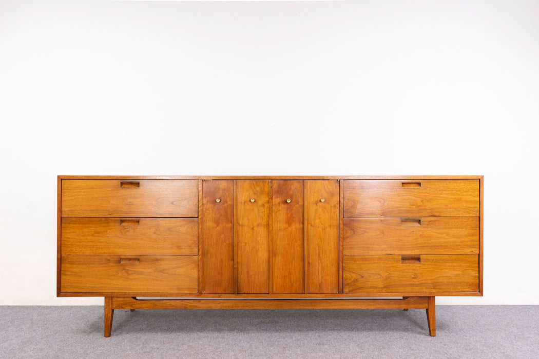 Walnut Mid-Century Dresser/Sideboard - (D1429)