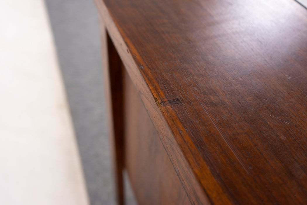 Walnut Mid-Century Sideboard - (D1457)