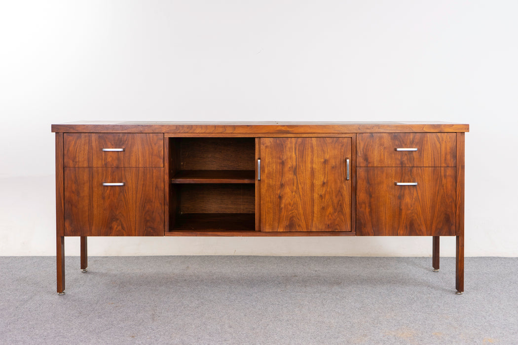 Walnut Mid-Century Sideboard - (D1457)
