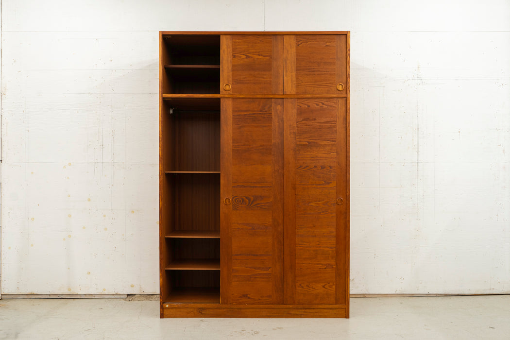 Mid-Century Modern Pine Wardrobe - (D1554)