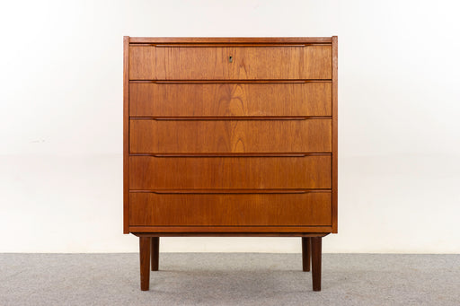 Teak Danish Dresser - (325-228)