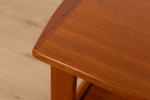Mid Century Teak Side Table - (D1609)