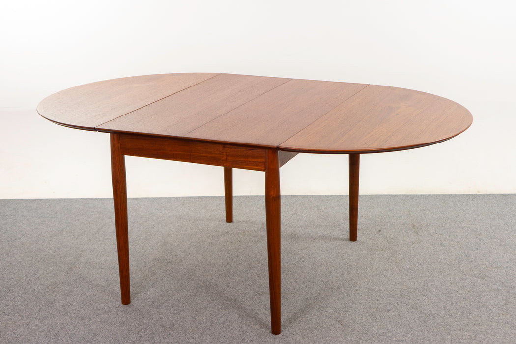 Teak Model 227 Dining Table by Arne Vodder - (322-159)