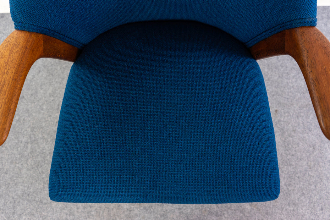 Oak Model 31 Armchair by Knud A. Risager - (321-268)