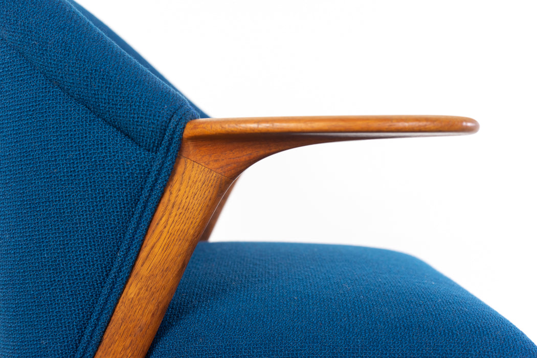 Oak Model 31 Armchair by Knud A. Risager - (321-268)