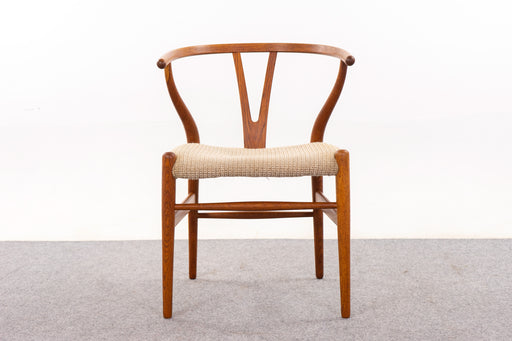 Oak CH24 Wishbone Chair by Hans Wegner - (D1258)