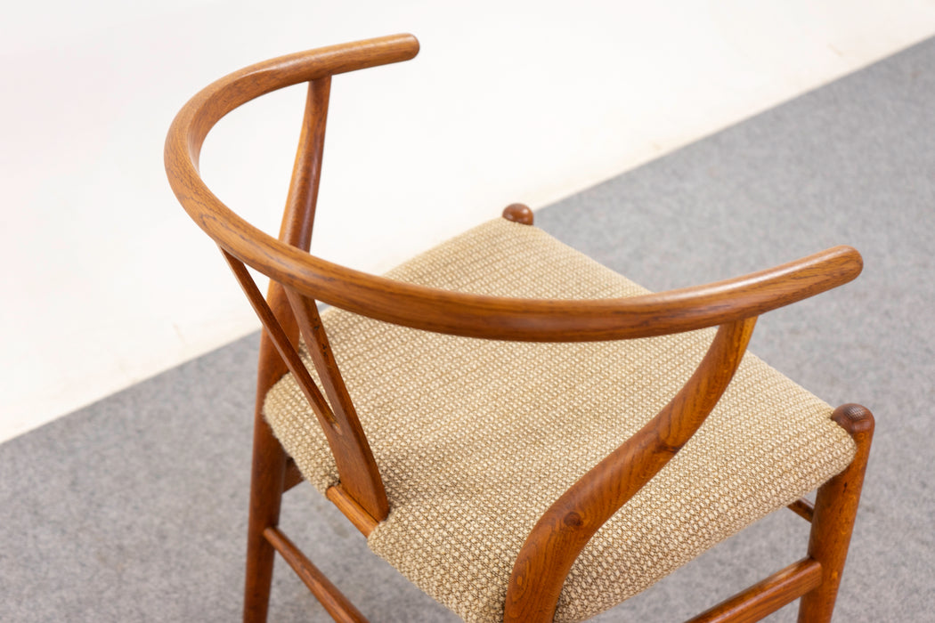 Oak CH24 Wishbone Chair by Hans Wegner - (D1258)