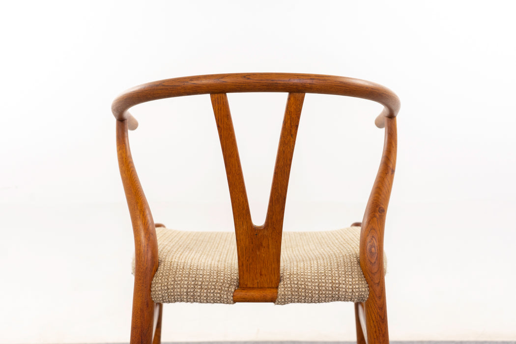 Oak CH24 Wishbone Chair by Hans Wegner - (D1258)