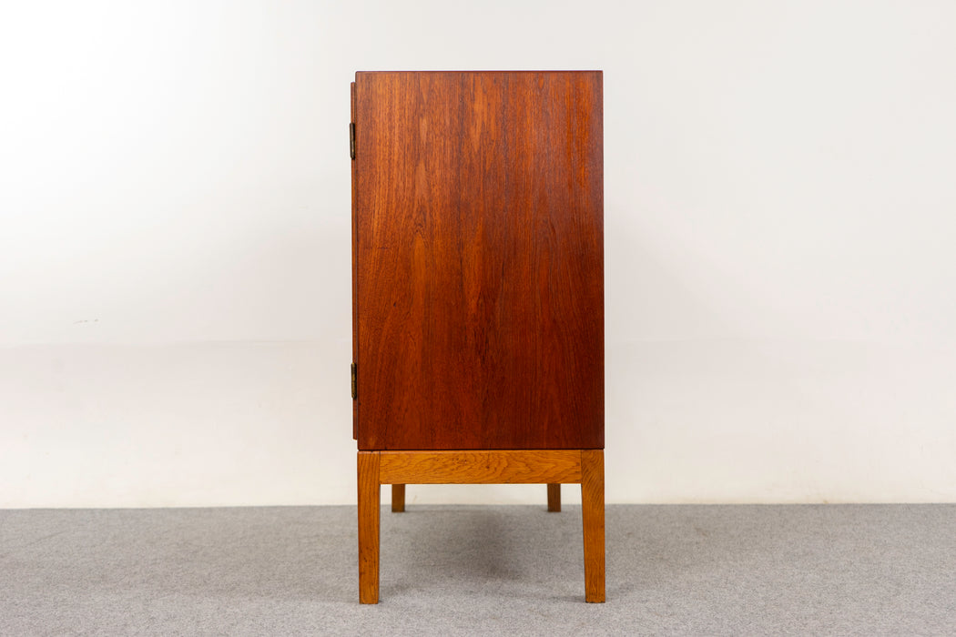 Teak & Oak Sideboard by Borge Mogensen - (D1263)