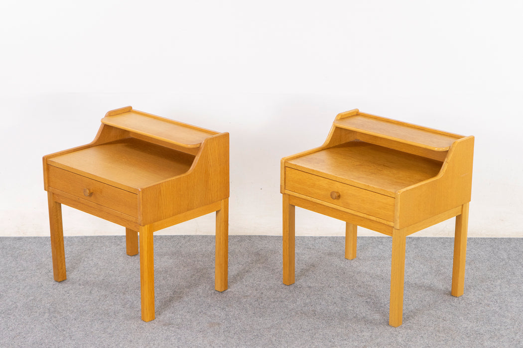 Oak Bedside Table Pair - (326-272)