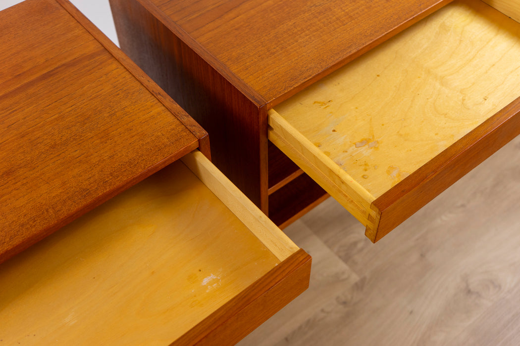 Pair of Danish Modern Teak Bedsides by Hundevad - (D1529)