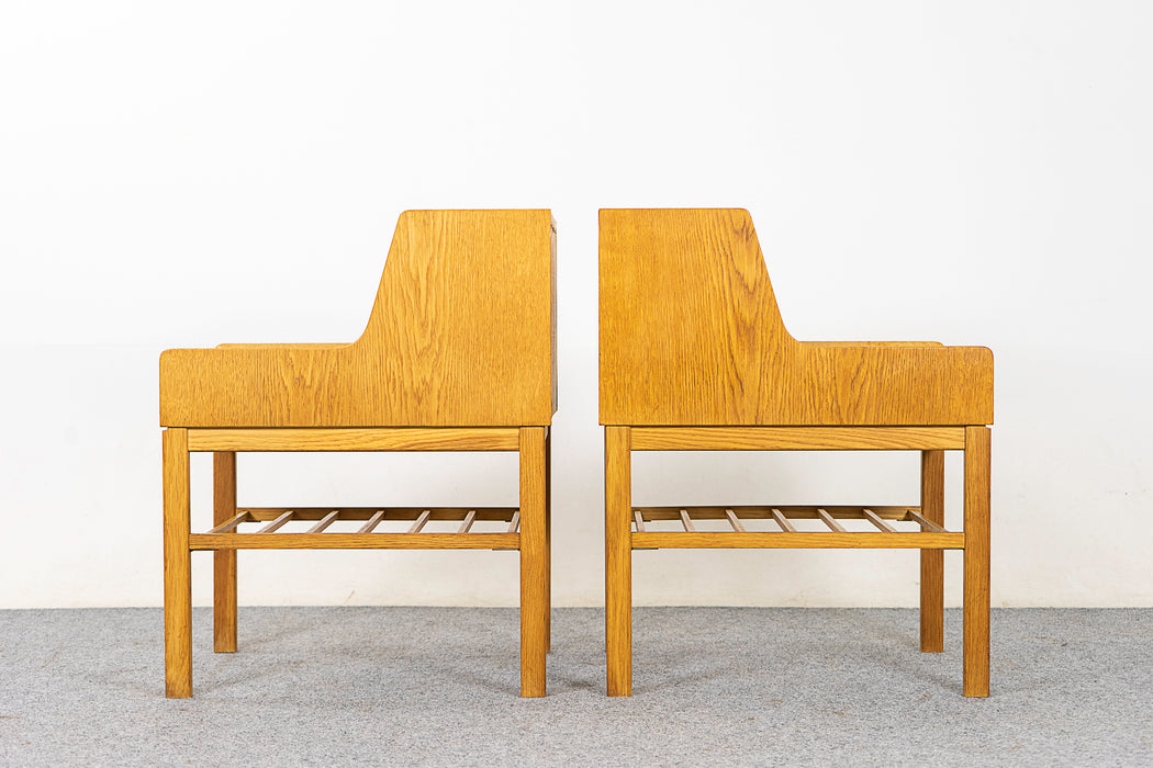Oak Bedside Table Pair - (324-352.1)